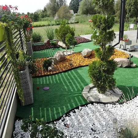 In Near Szczecin Lagoon 펜션 *